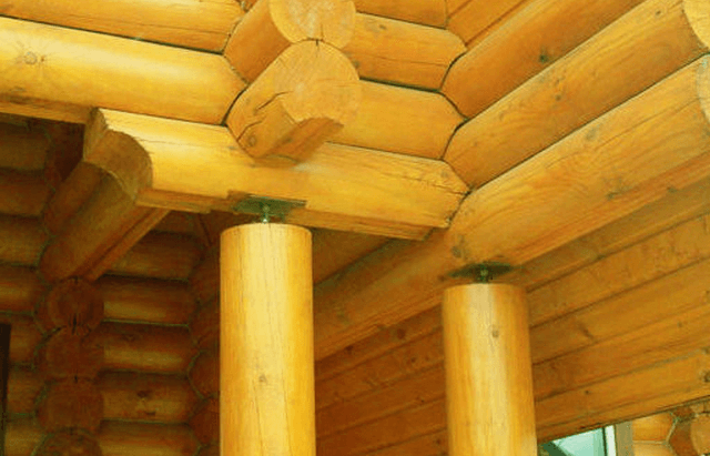 Чем покрыть деревянный дом?